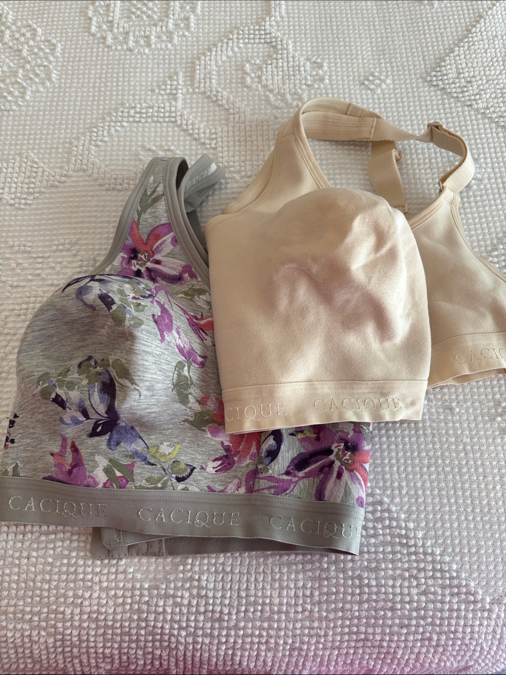 Cacique Seamless Women’s Bras in Nude and Floral Gray 44DD